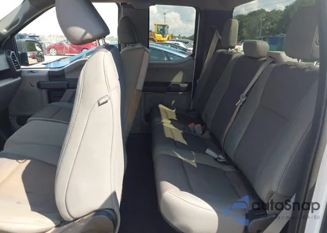 2018 Ford F-150 Xl z USA, uszkodzony, nr VIN 1FTEX1CG8JFA48702